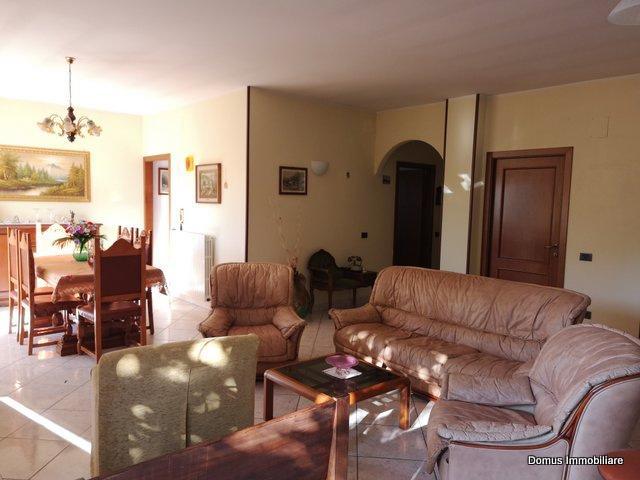 1 - CASA INDIPENDENTE - VENDITA - CIVITELLA DEL TRONTO VILLA LEMPA - € 195000